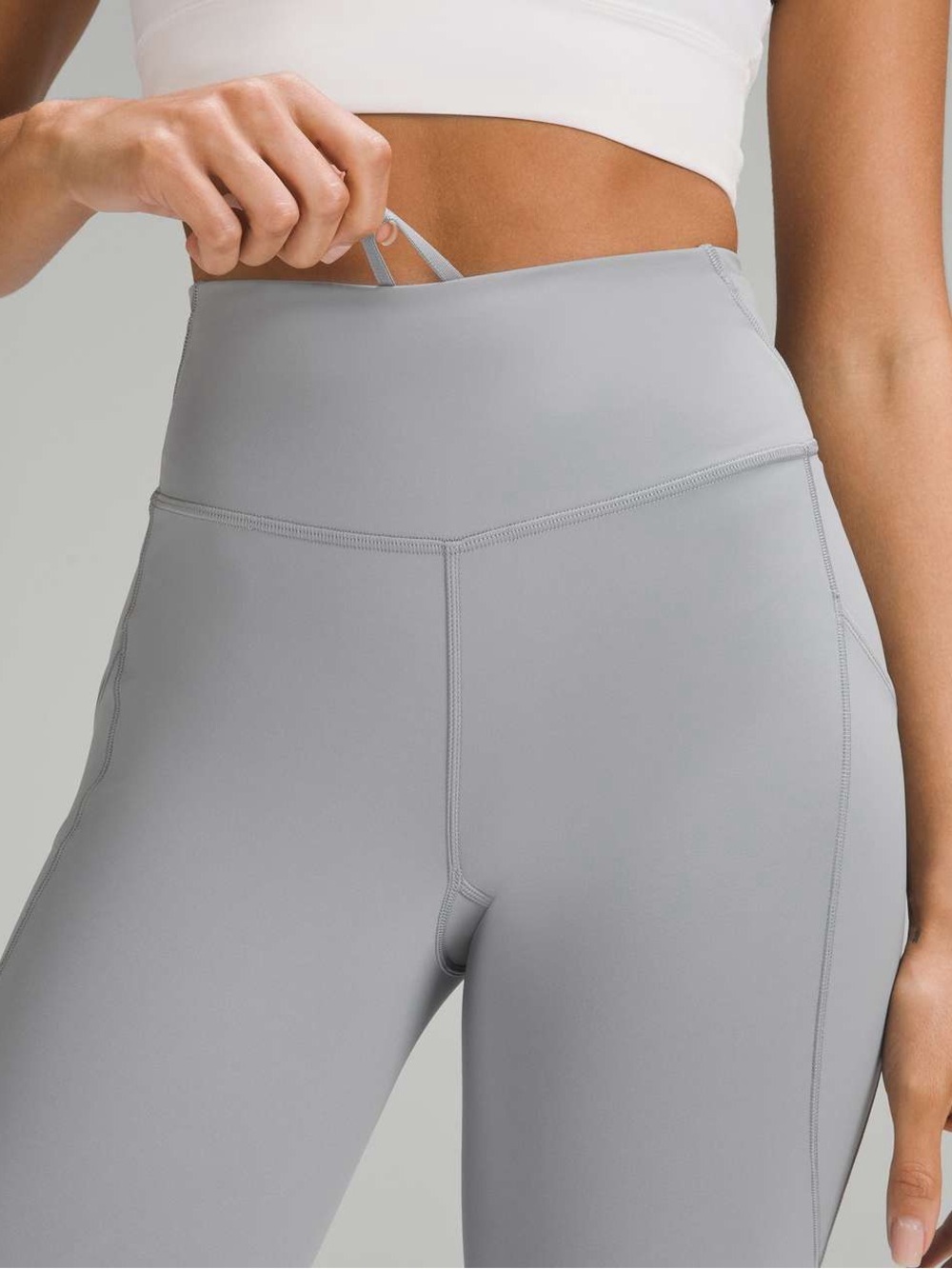 Lululemon Fast and Free High-Rise Tight with Pockets - Rhino Grey
